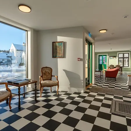 Bakerigarden Hotel *